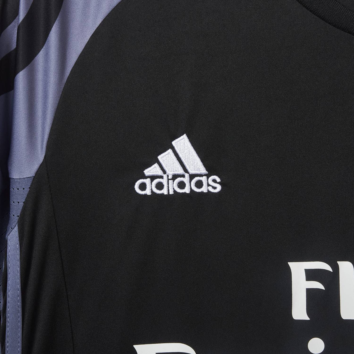 TKH-turbokithub-Retro Real Madrid 16-17 Third Jersey