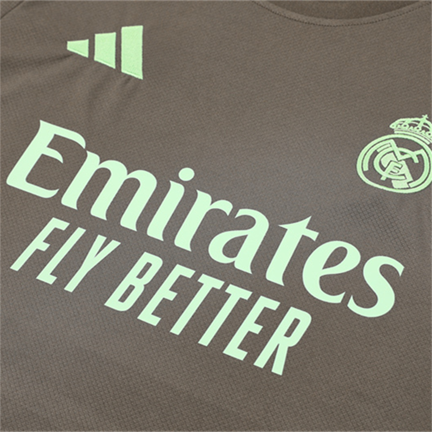 TKH-turbokithub-Real Madrid 25-26 Short-Sleeve Training Set - Dark Khaki Top and Shorts