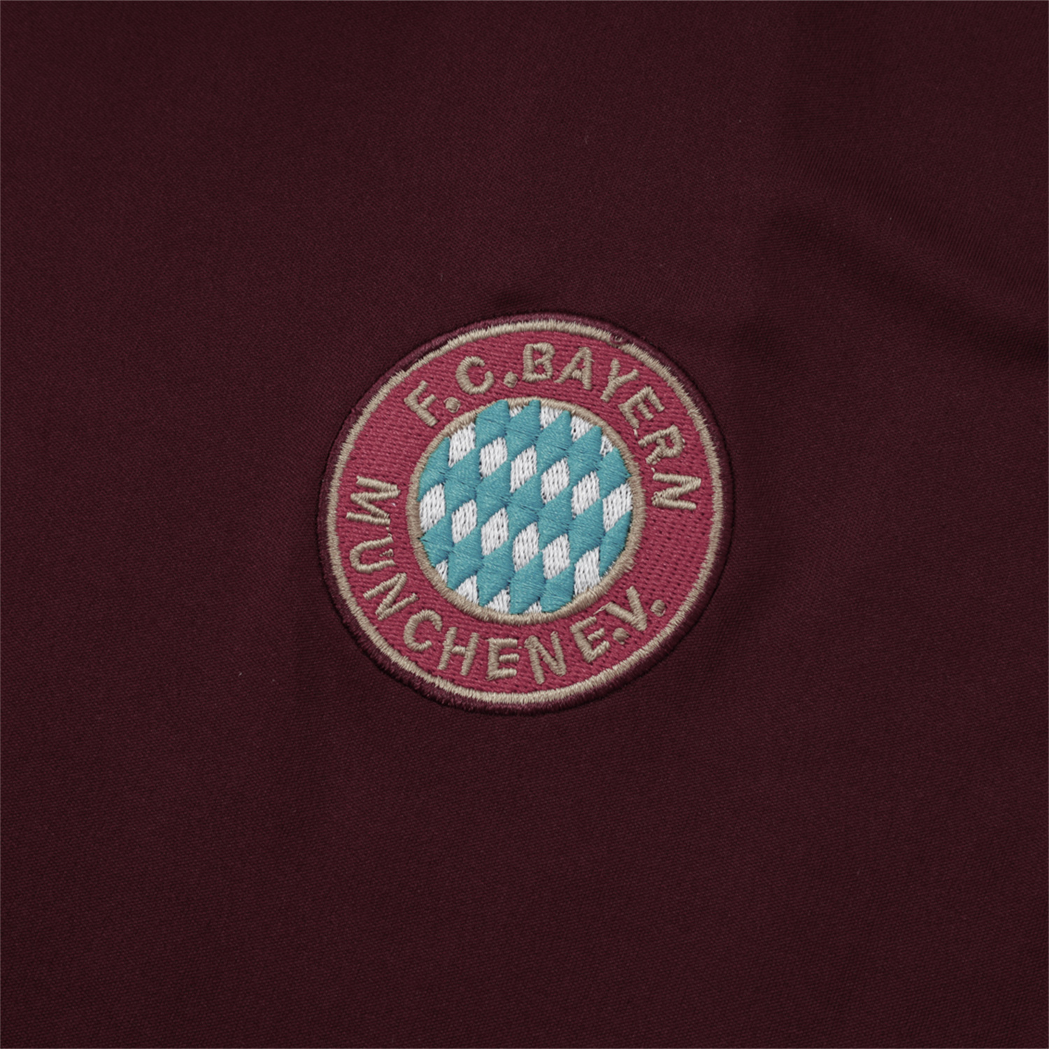 TKH-turbokithub-Bayern Munich 25-26 Throwback Trefoil Vest Training Set - Deep Red