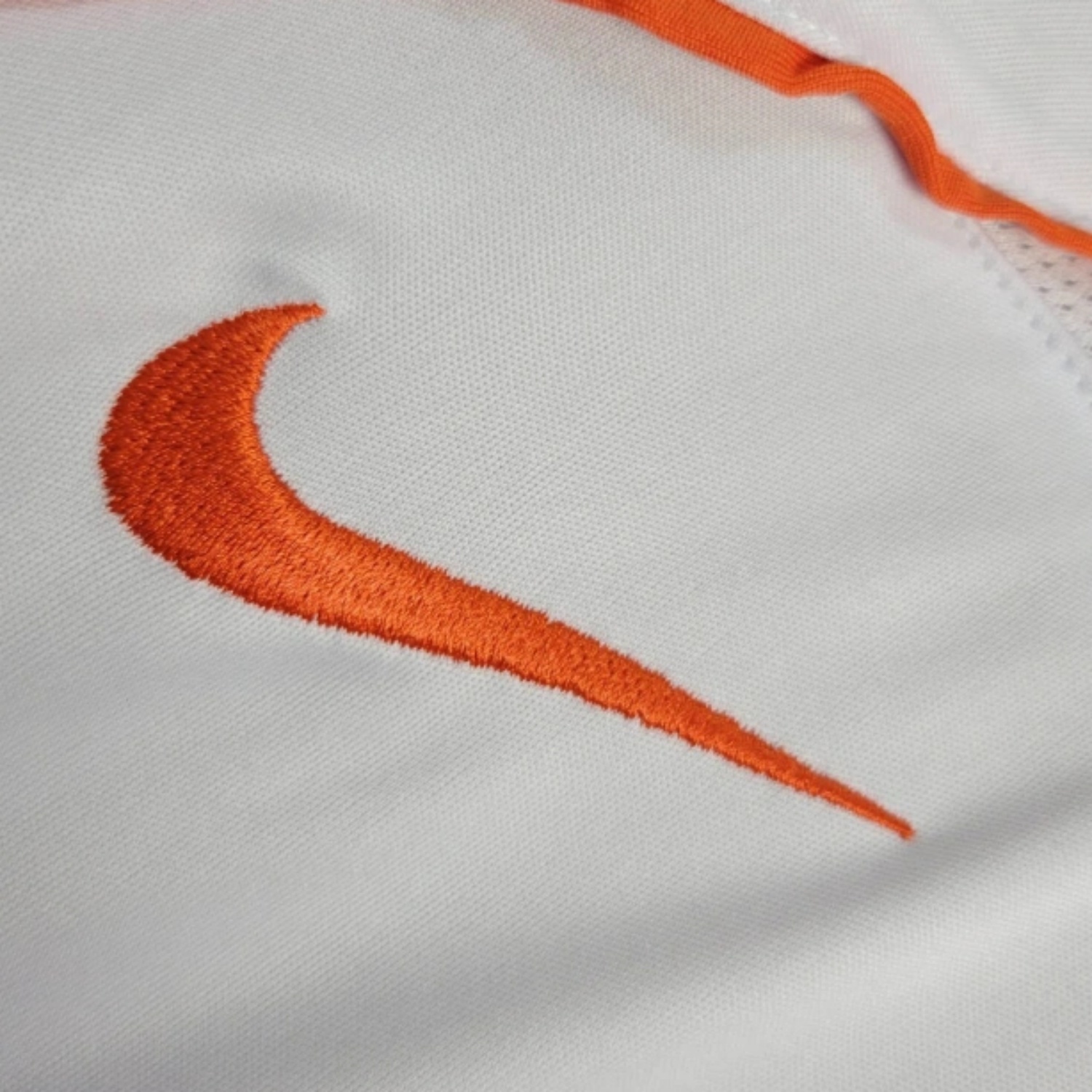 TKH-turbokithub-Retro Netherlands 2004 Away Jersey