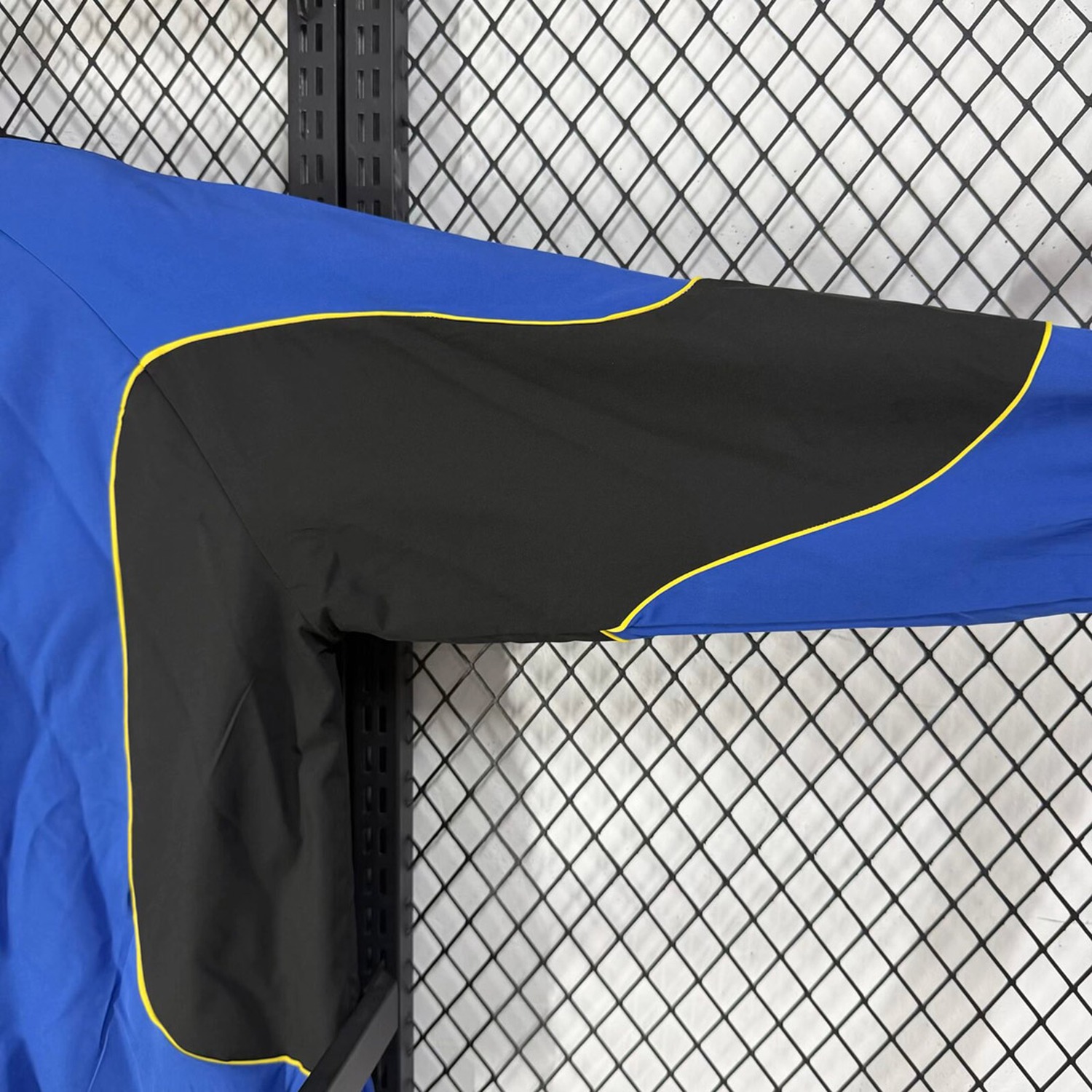 TKH-turbokithub-Brazil 2026 Away Blue With Black Windbreaker