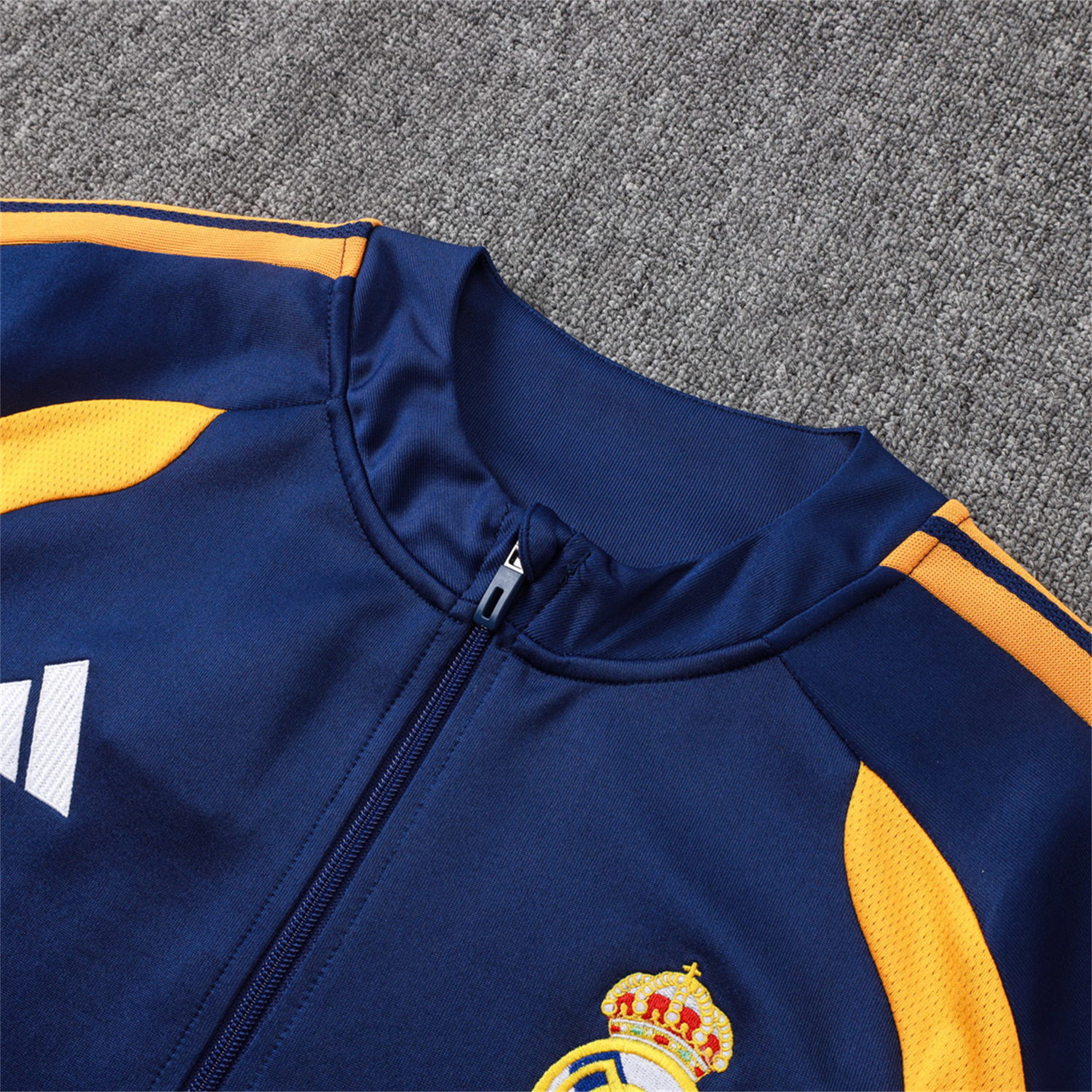 TKH-turbokithub-Real Madrid 26-27 Long Sleeves Training Set - Yellow Edge Deep Blue Top And Pants