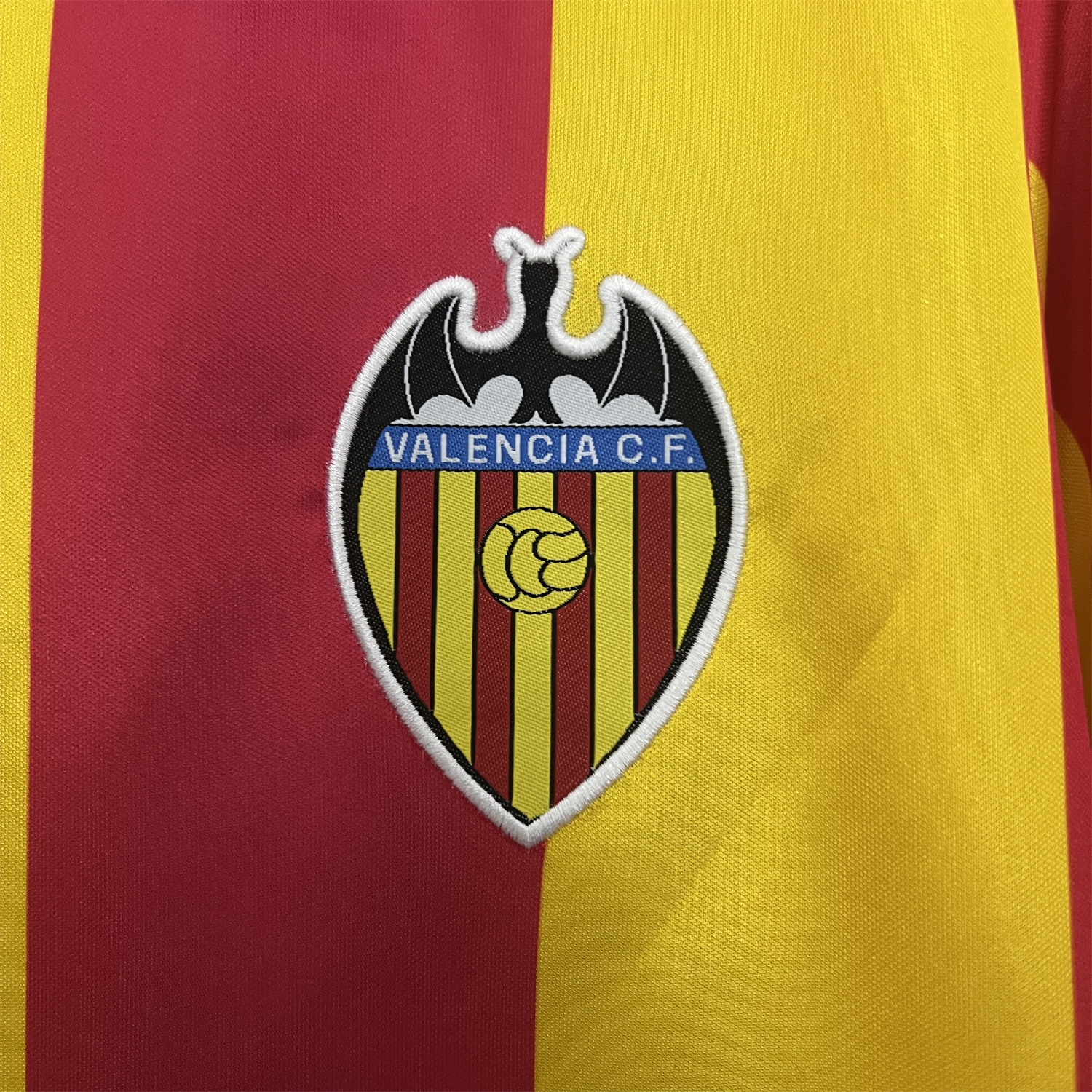 TKH-turbokithub-Retro Valencia 1980-82 Away Jersey