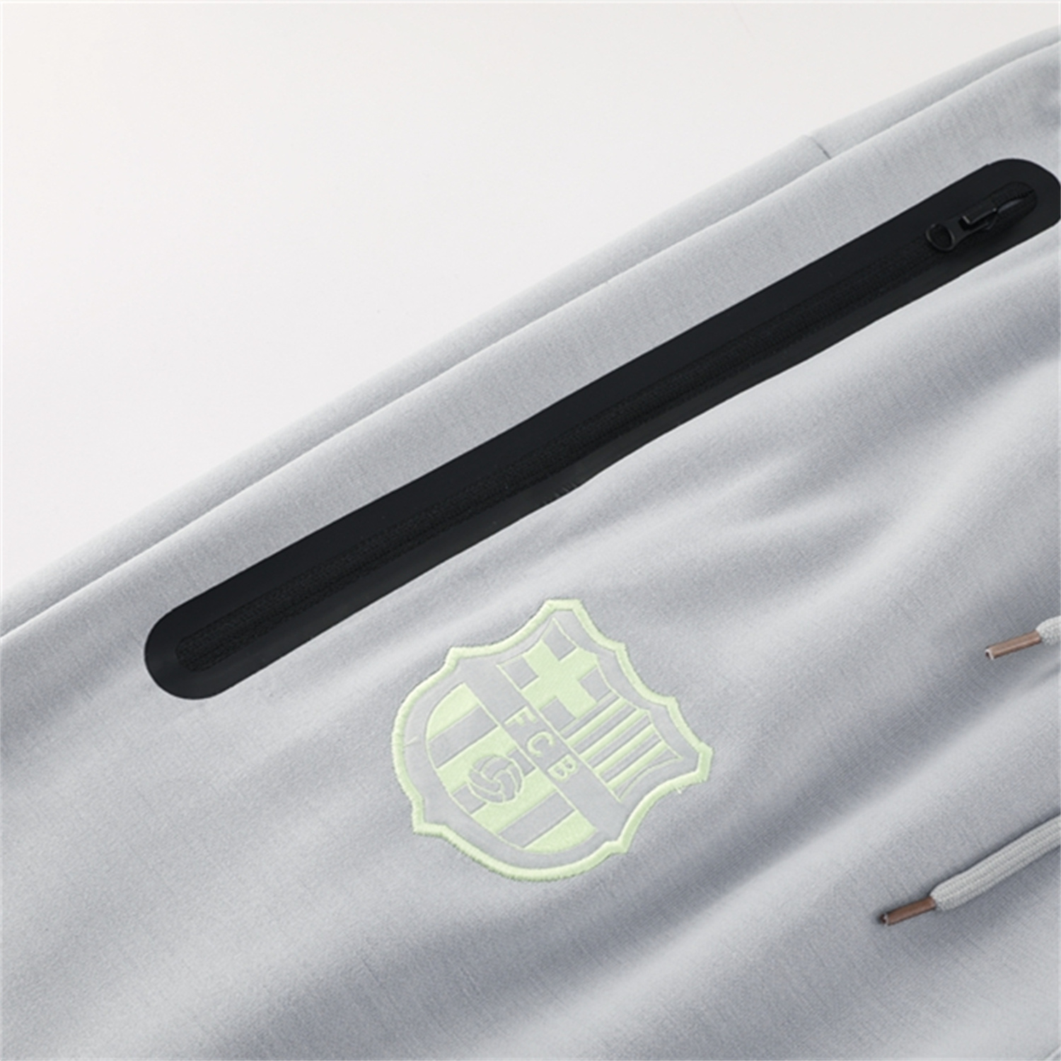 TKH-turbokithub-Barcelona 25-26 Hooded Jacket Training Tracksuit - Grey Jackets & Pants