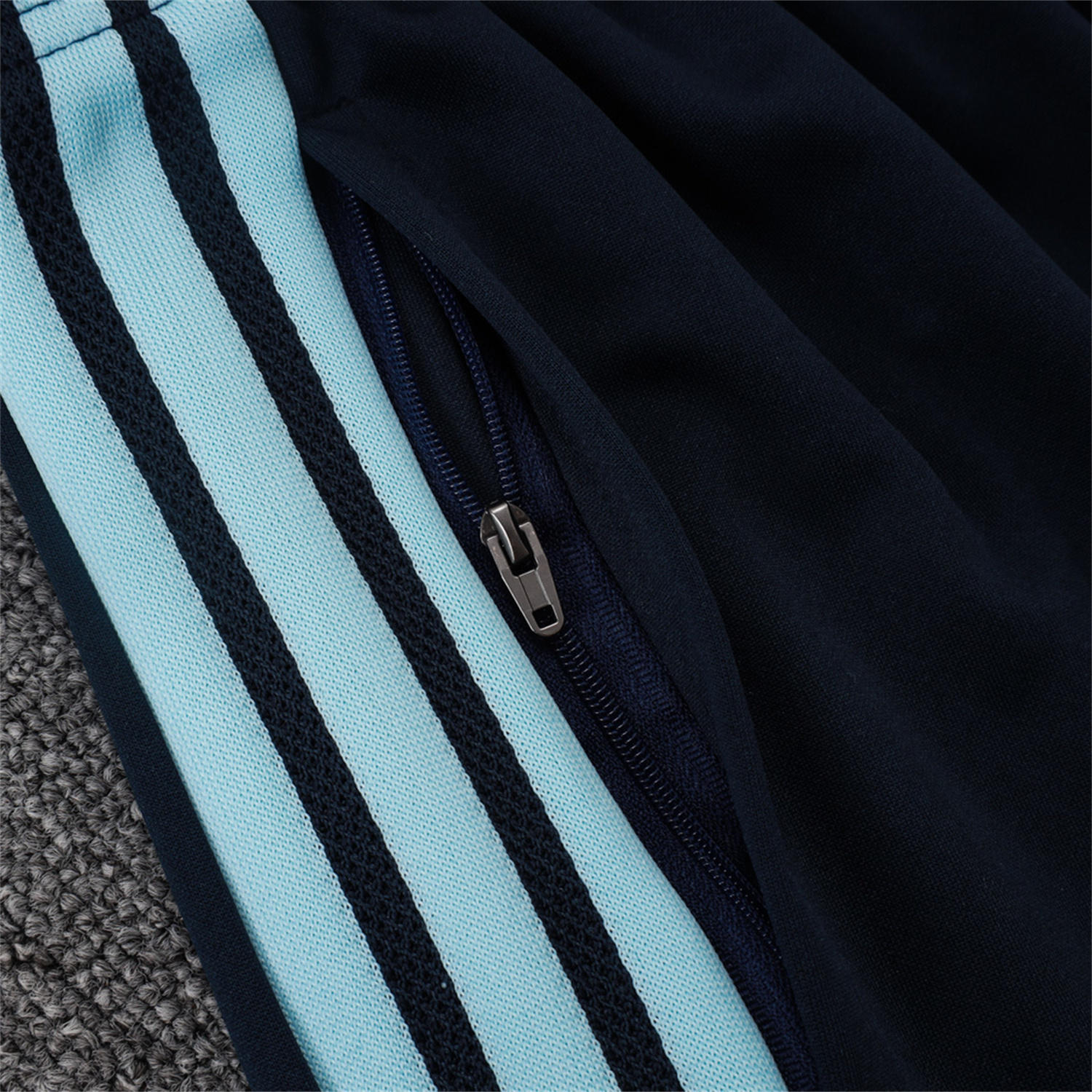 TKH-turbokithub-Argentina 25-26 Windbreaker Training Set - Light Blue Top and Black Pants