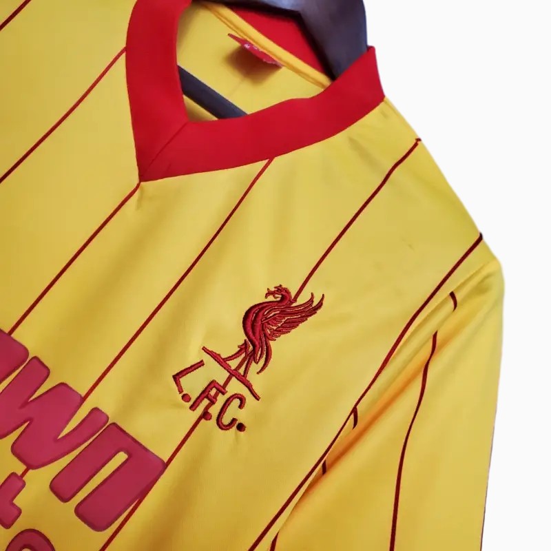 TKH-turbokithub-Retro Liver.pool 1982-84 Away Stadium Jersey