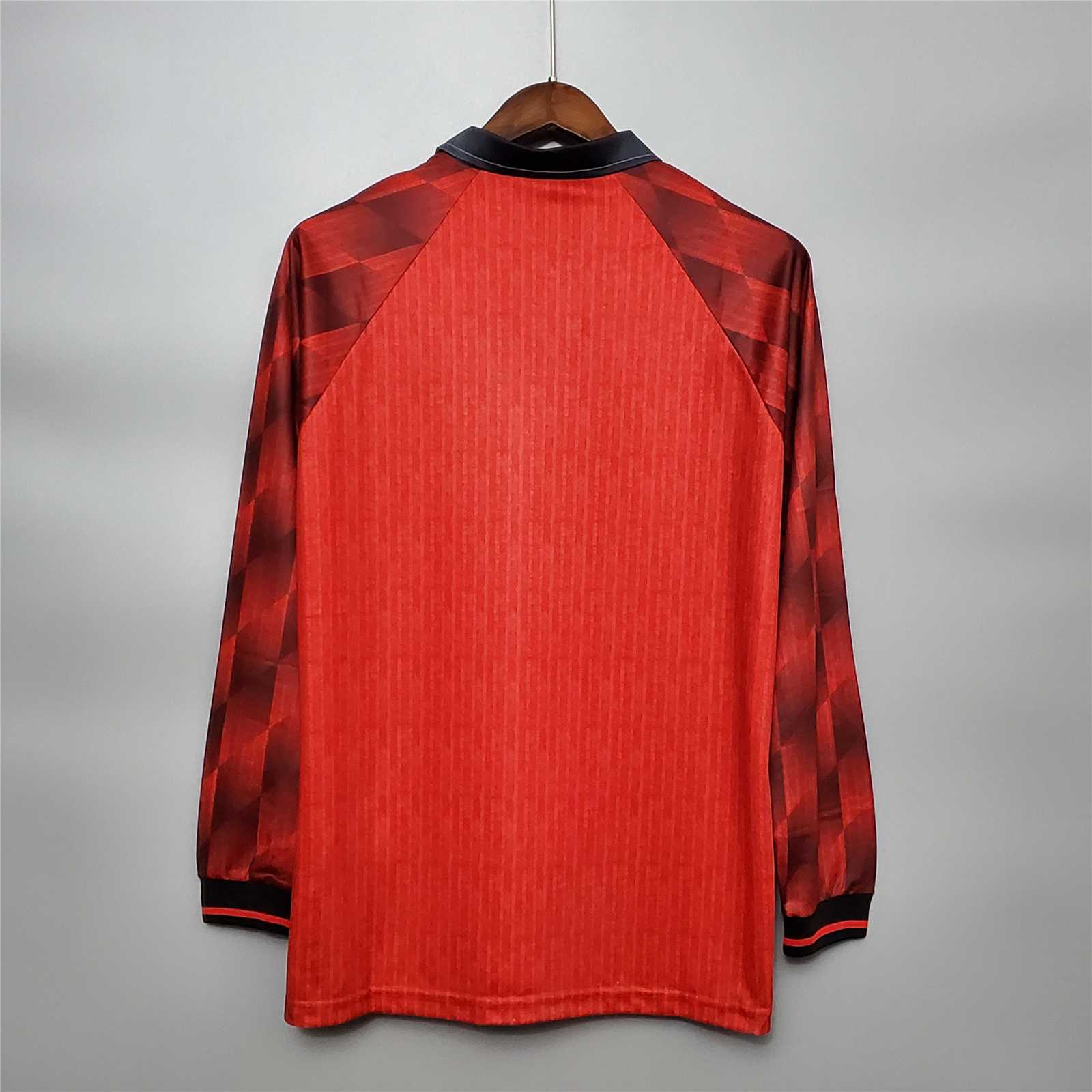 TKH-turbokithub-Retro Manchester United 96-97 Home Long Sleeve Jersey