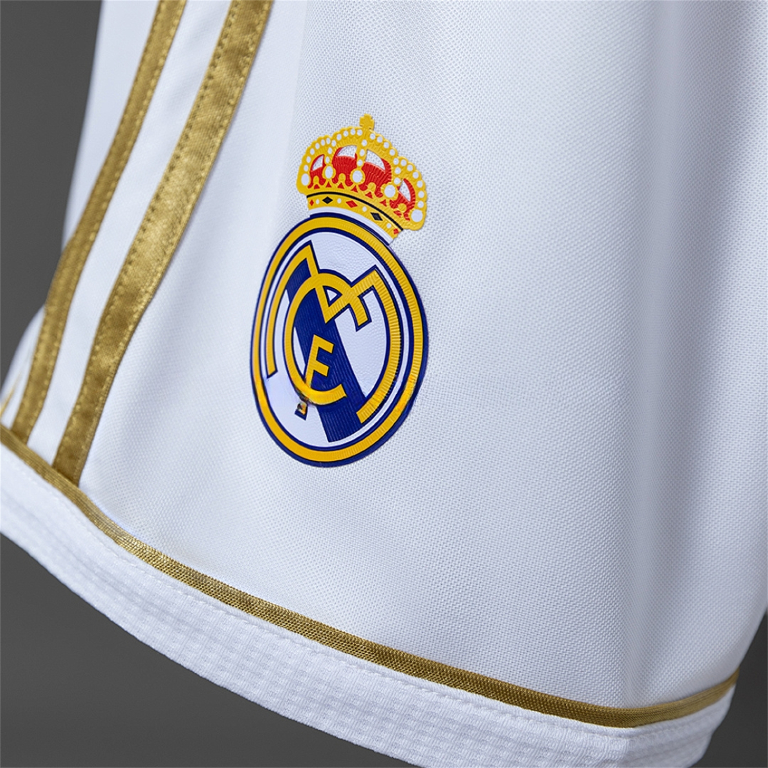 TKH-turbokithub-Retro Real Madrid 2011-12 Home Shorts