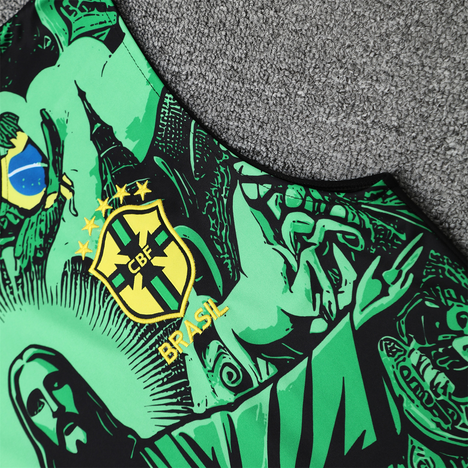TKH-turbokithub-Brazil 25-26 Green Jesus Statue Vest Training Set - Green Vest & Black Shorts