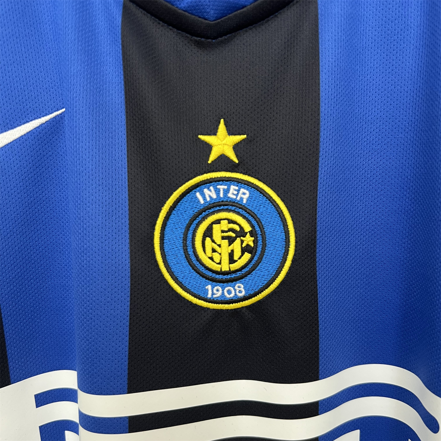 TKH-turbokithub-Retro Inter Milan 2004-05 Home Jersey