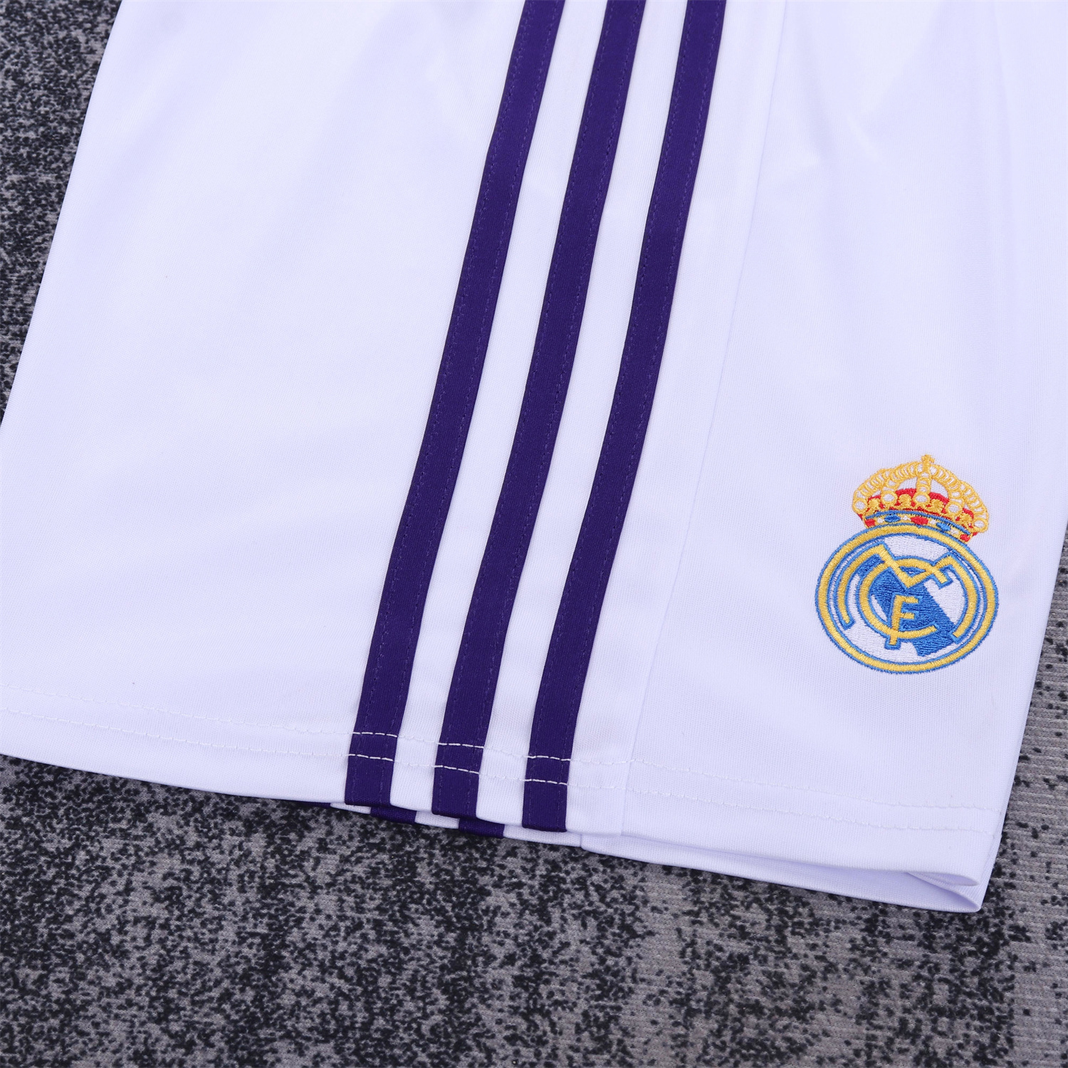 TKH-turbokithub-Retro Real Madrid 2007-08 Home Kids Kit
