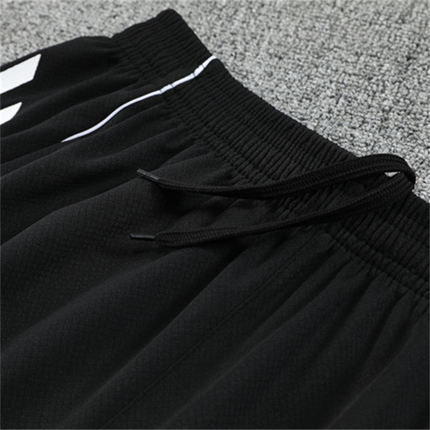 TKH-turbokithub-Germany 25-26 Kids Short-Sleeve Training Set - White Top & Black Shorts