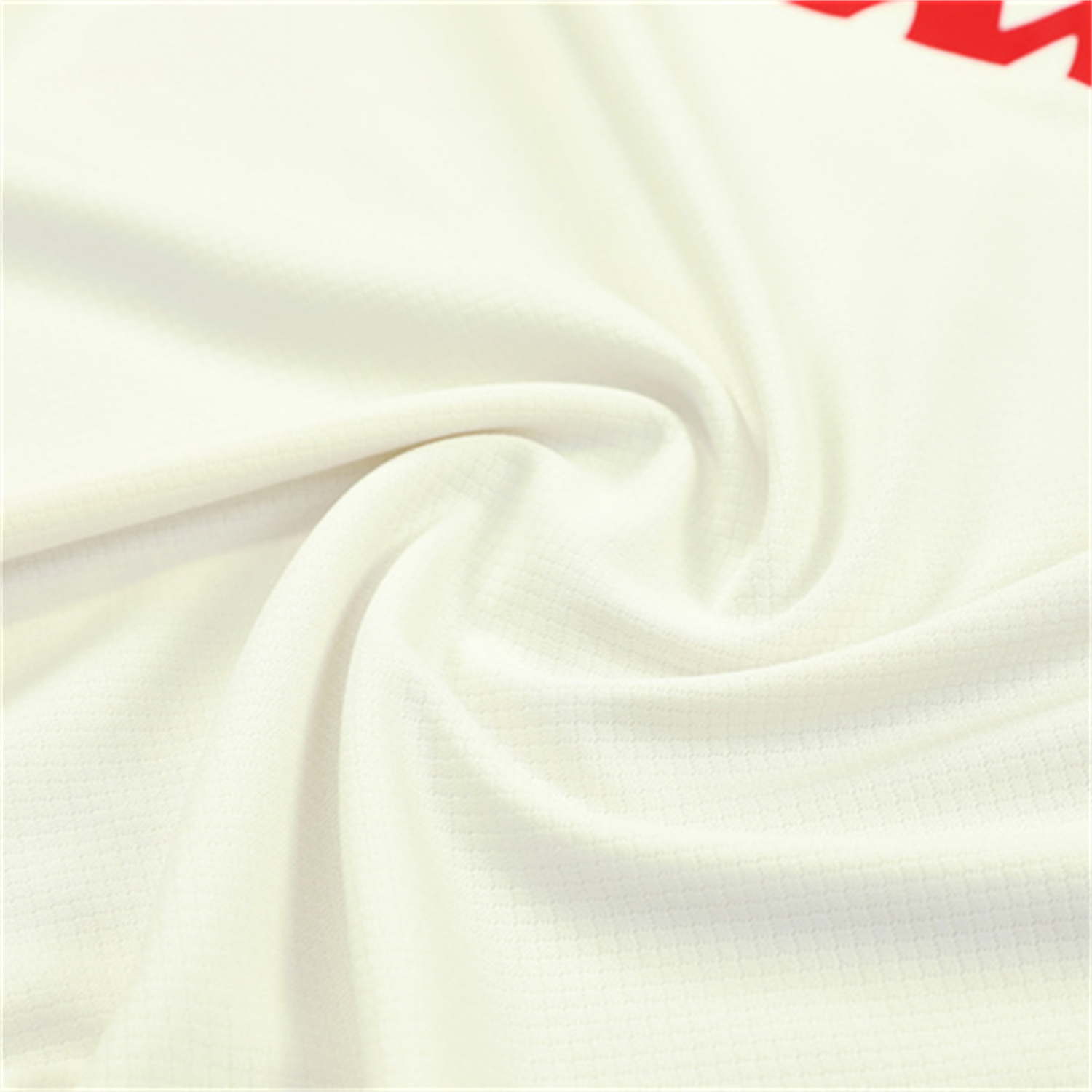 TKH-turbokithub-Liver.pool 25-26 Short-Sleeve Training Set Off White Top & Black Shorts
