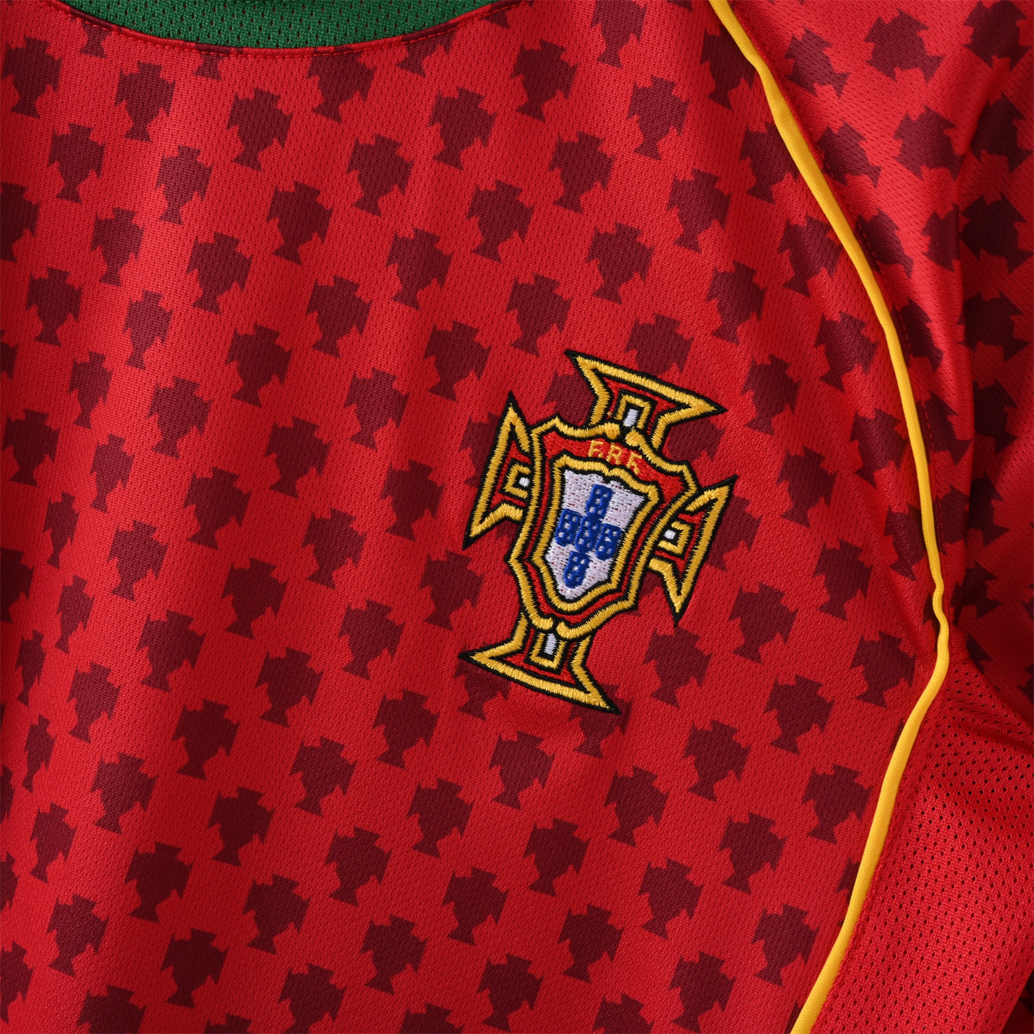 TKH-turbokithub-Retro Portugal 2004 Home Jersey