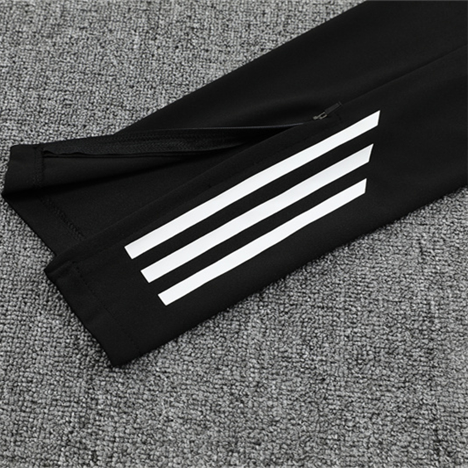 TKH-turbokithub-Germany 25-26 Kids Long Sleeve Training Set - Black Top and Black Pants