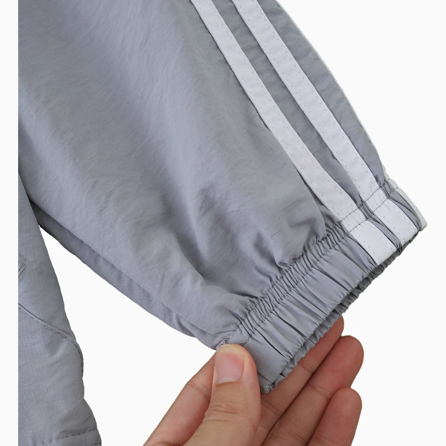 TKH-turbokithub-Bayern Munich 25-26 Grey Throwback Windbreaker Jacket - Grey