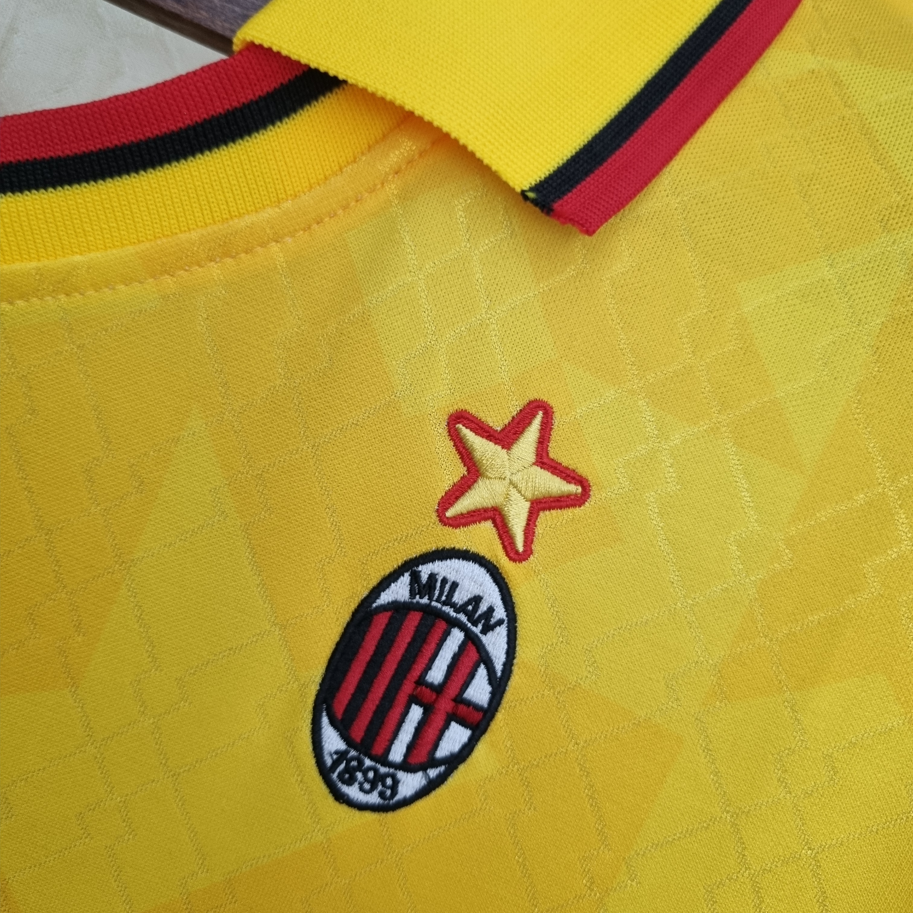 TKH-turbokithub-Retro AC Milan 95-96 Third Jersey
