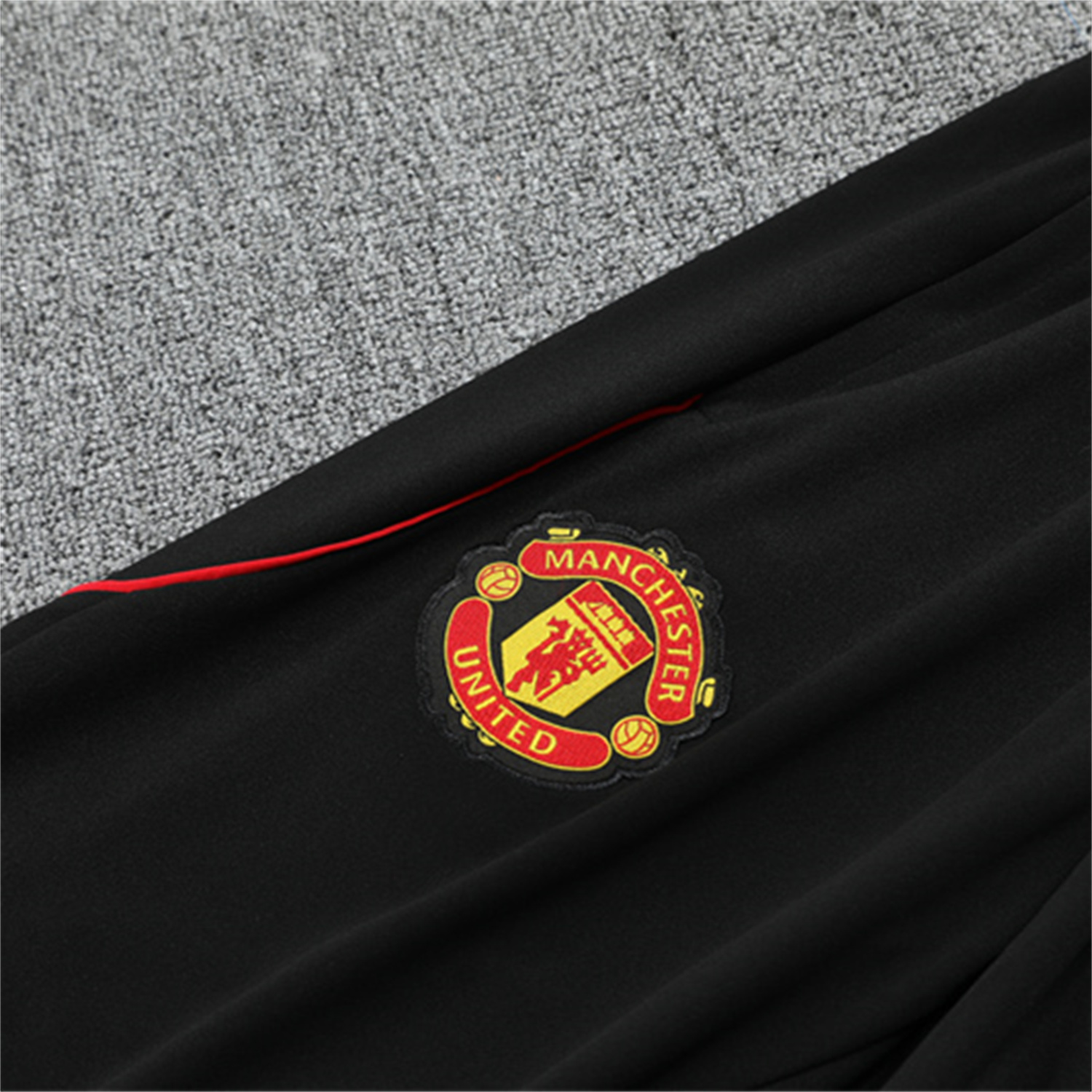 TKH-turbokithub-Manchester United 25-26 Long Sleeves Training Set - Red-Black Top & Black Pants