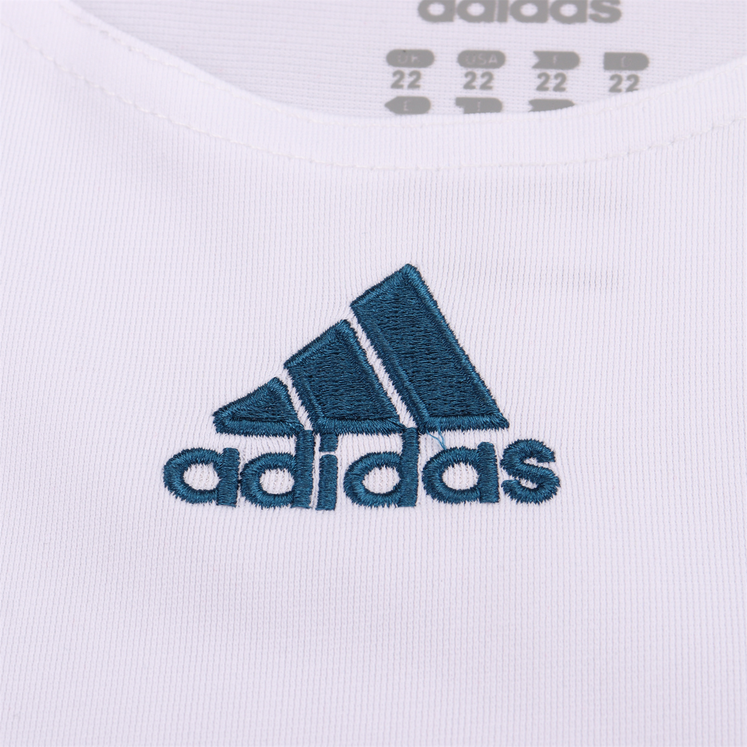 TKH-turbokithub-Retro Liver.pool 2006-08 Away Kids Kit