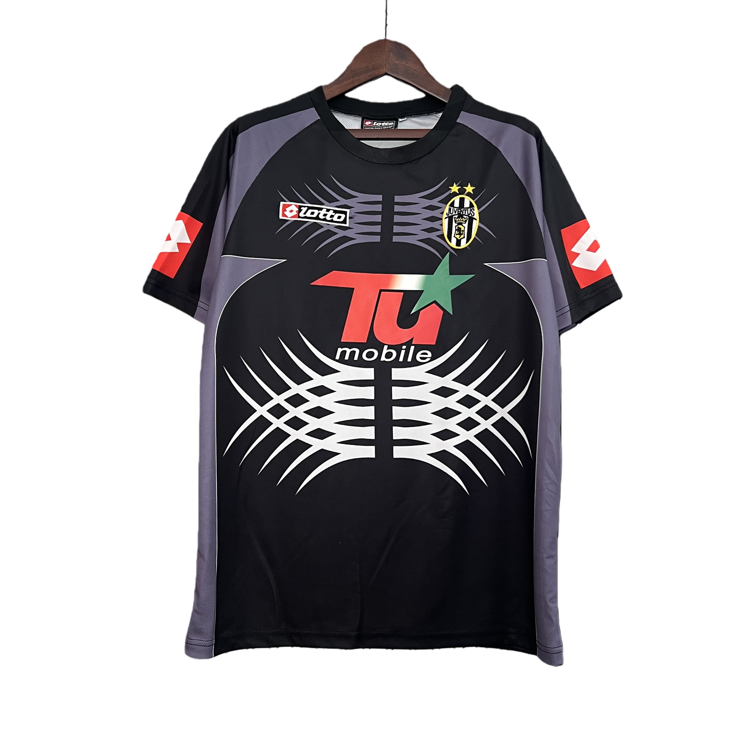 TKH-turbokithub-Retro Juventus 2001-02 Black Goalkeeper Jersey