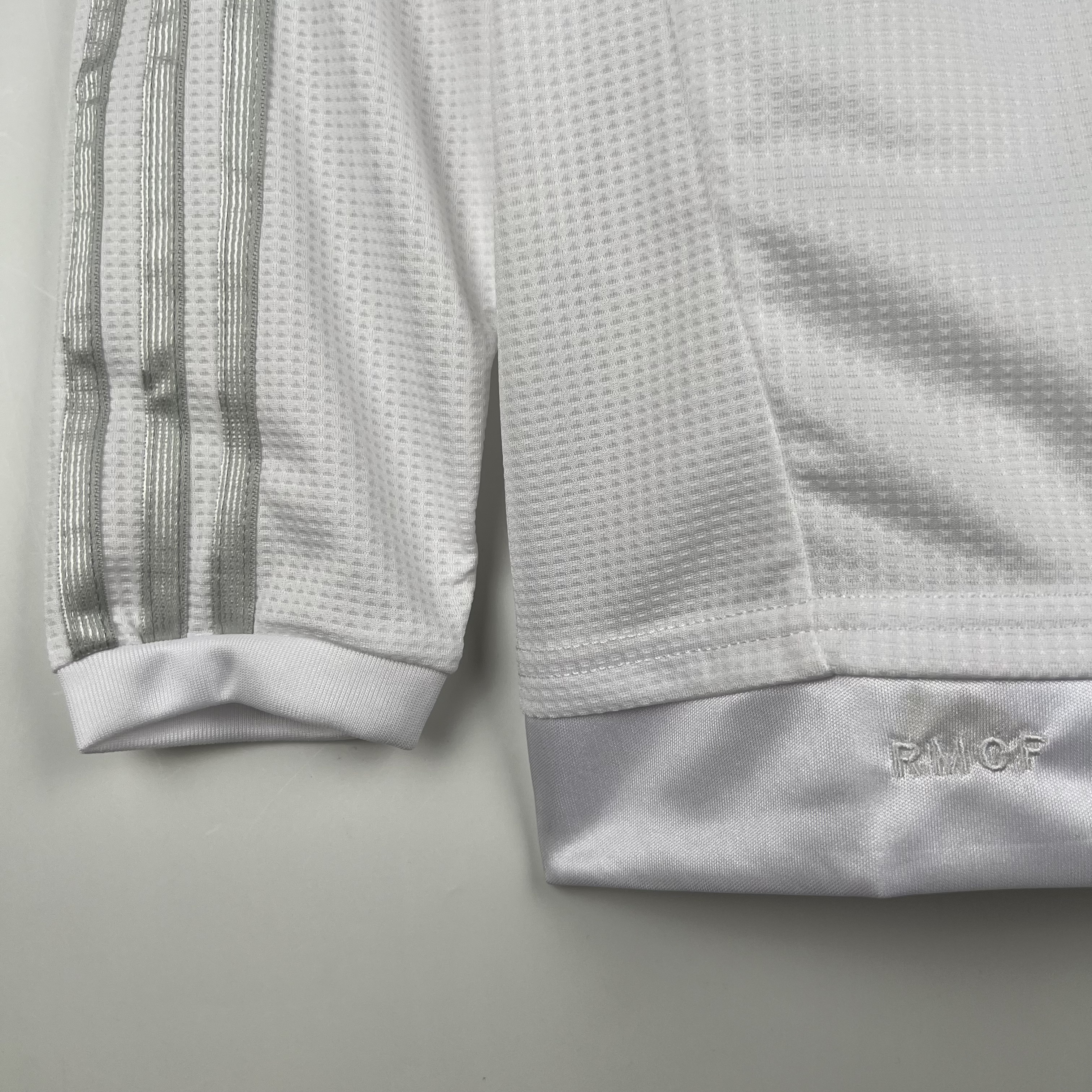 TKH-turbokithub-Retro Real Madrid 15-16 Home Stadium Long Sleeve Jersey