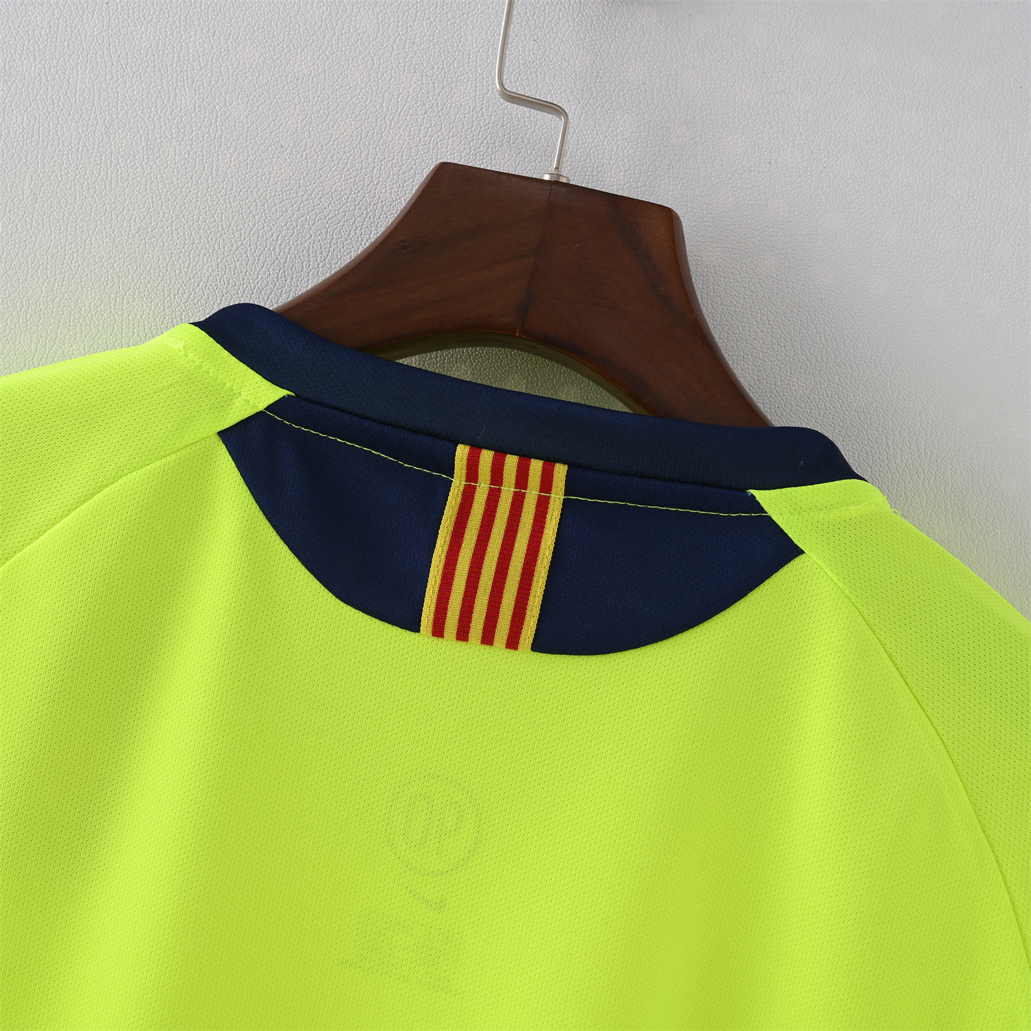 TKH-turbokithub-Retro Barcelona 05-06 Away Jersey