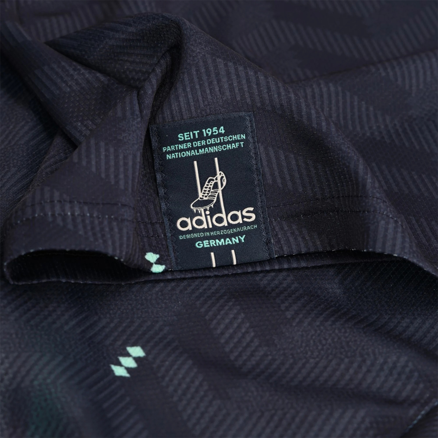 TKH-turbokithub-Women's Germany 2026 Away Jersey