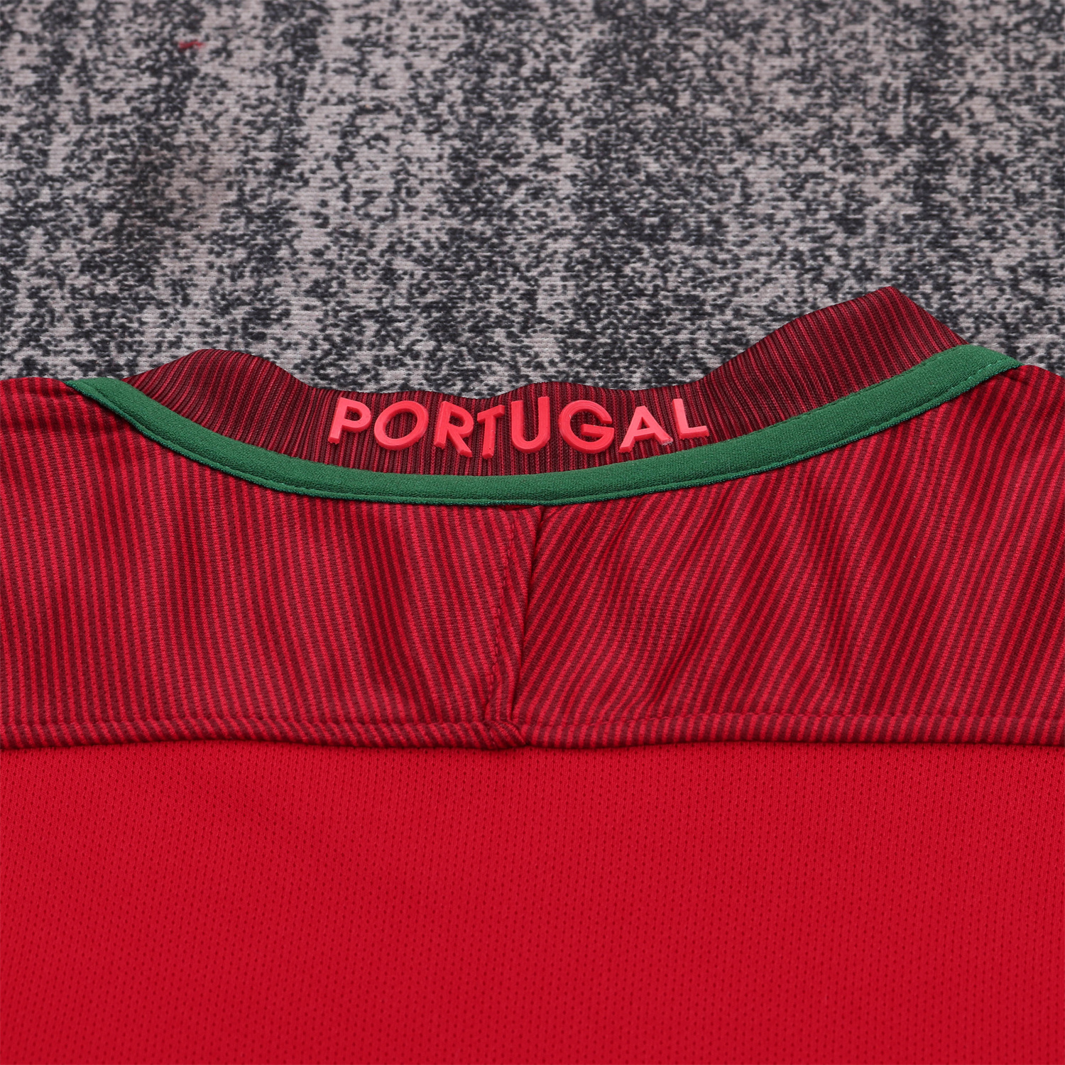 TKH-turbokithub-Retro Portugal 2016 Home Kids Kit