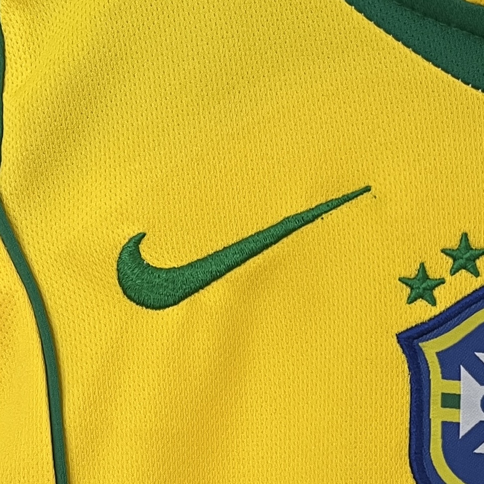 TKH-turbokithub-Retro Brazil 2004 Home Stadium Kids Kit