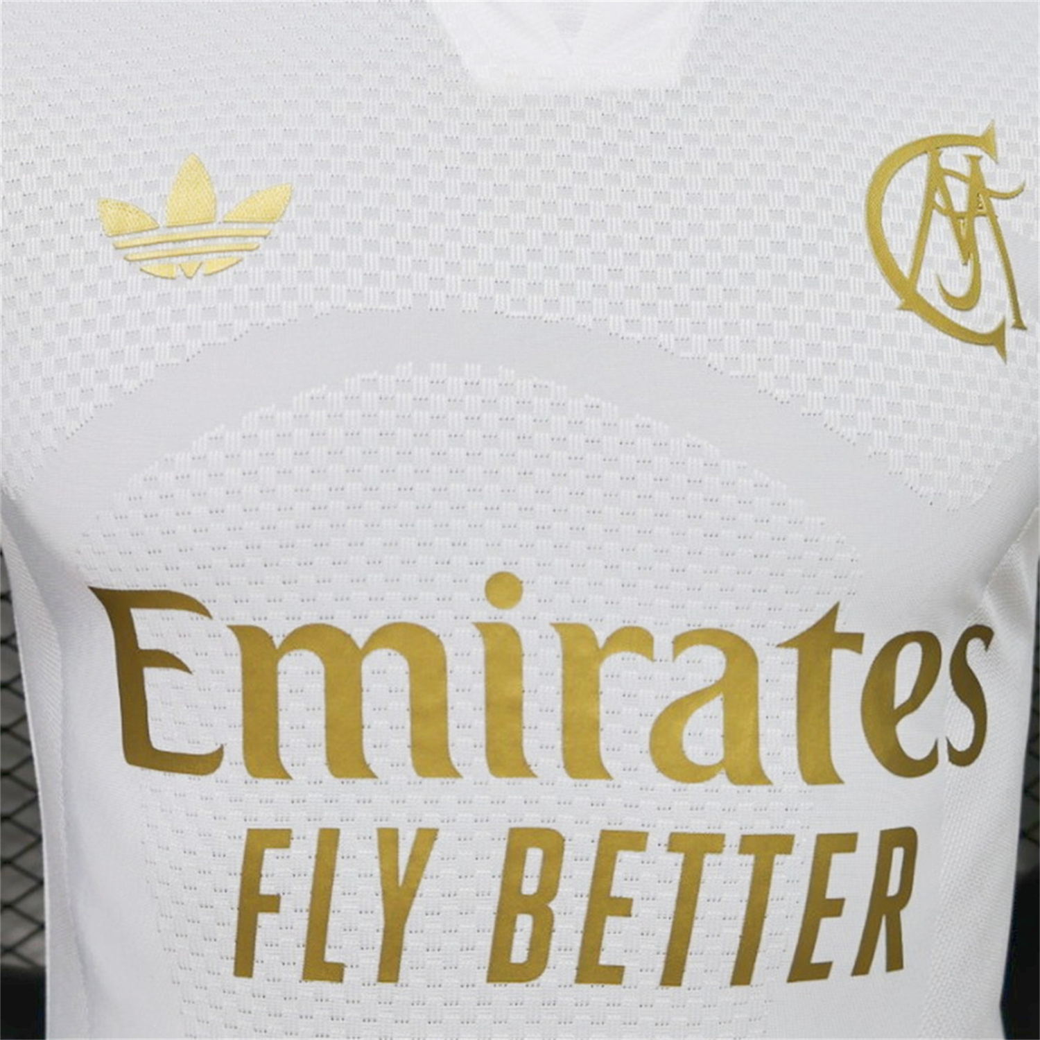 TKH-turbokithub-Real Madrid 26-27 White Gold Lapel Special Jersey - Player Version