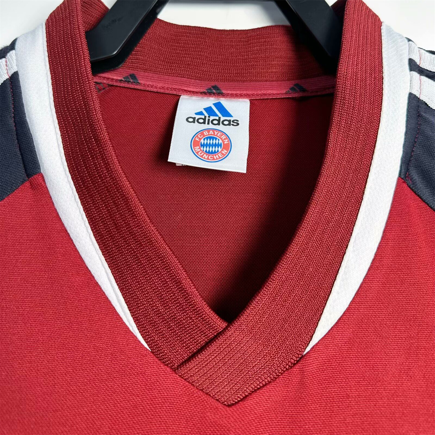TKH-turbokithub-Retro Bayern Munich 2001-02 Home Jersey