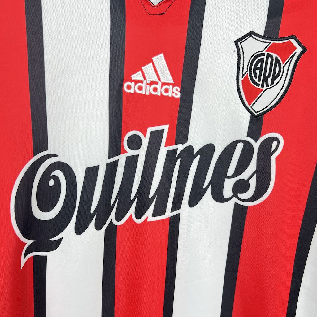 TKH-turbokithub-Retro River Plate 1999-00 Third Jersey