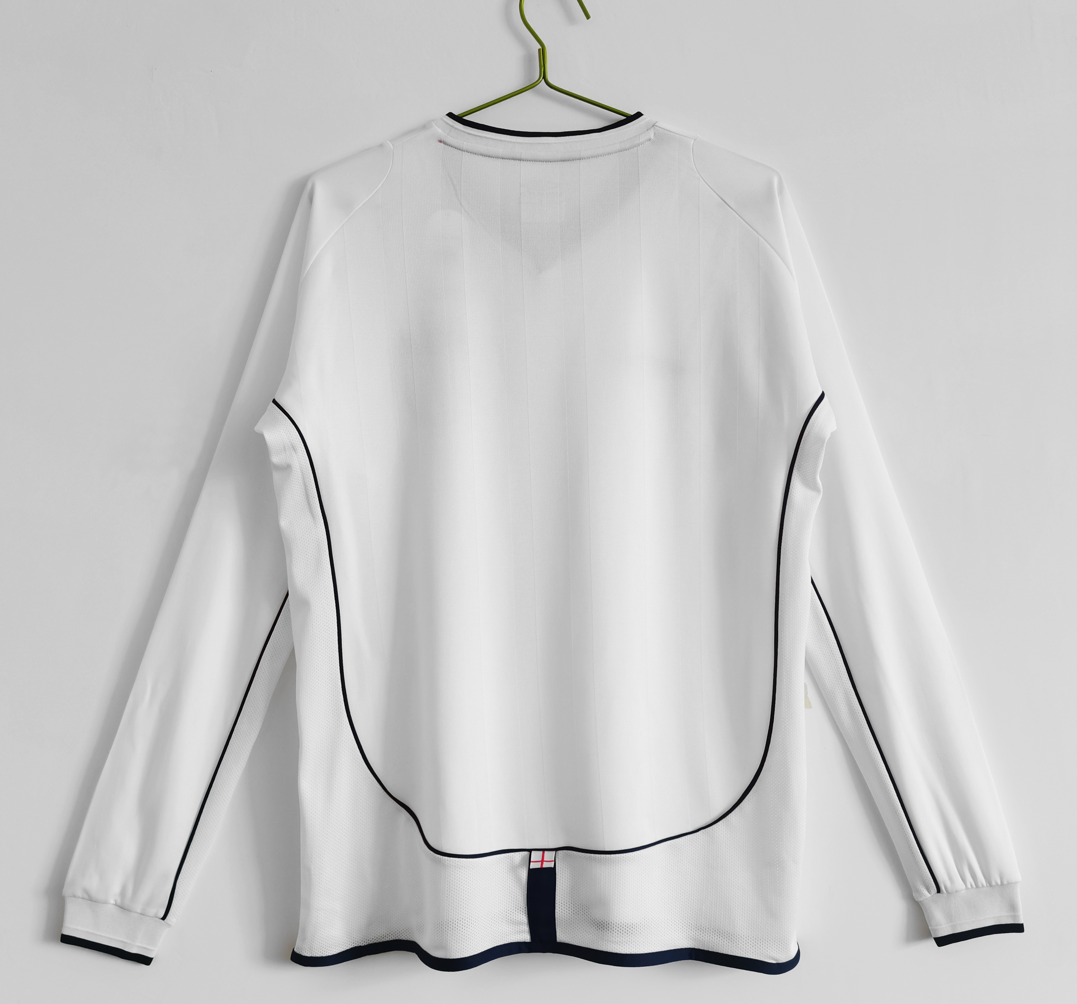TKH-turbokithub-Retro England 2002 Home Stadium Long Sleeve Jersey