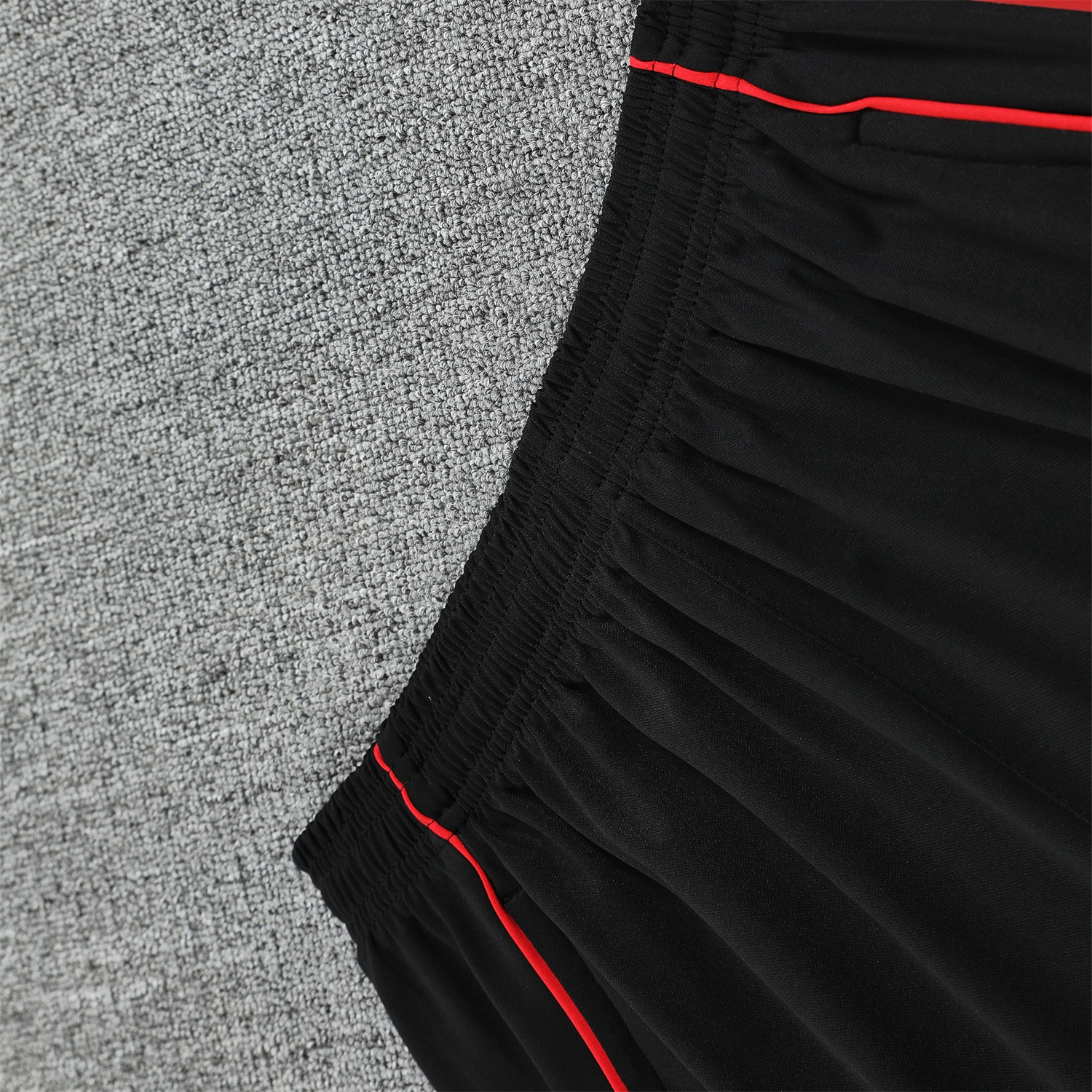 TKH-turbokithub-Manchester United 25-26 Vest Training Set - Pure Red Vest & Black Shorts