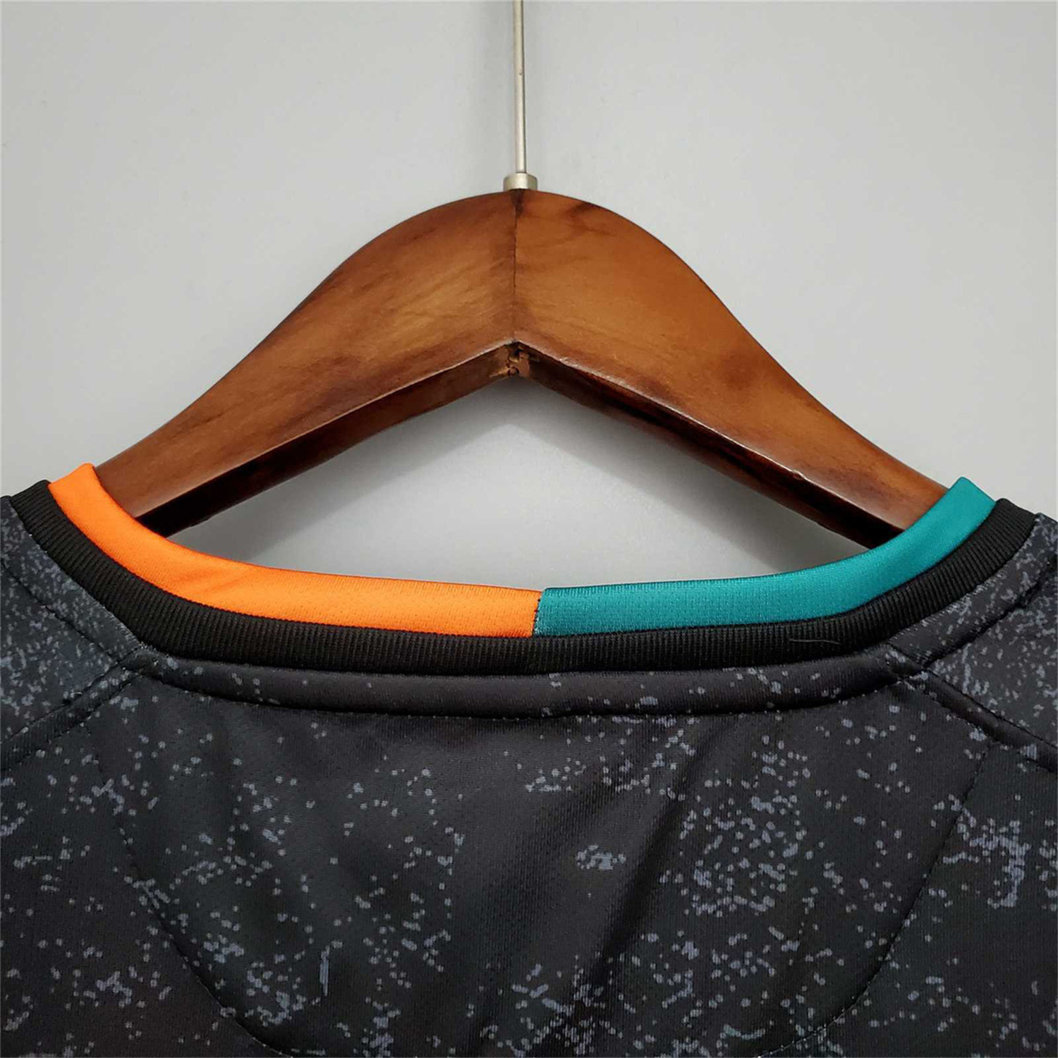 TKH-turbokithub-Retro Venezia FC 2021-22 Home Sleeves Jersey - Fans Version