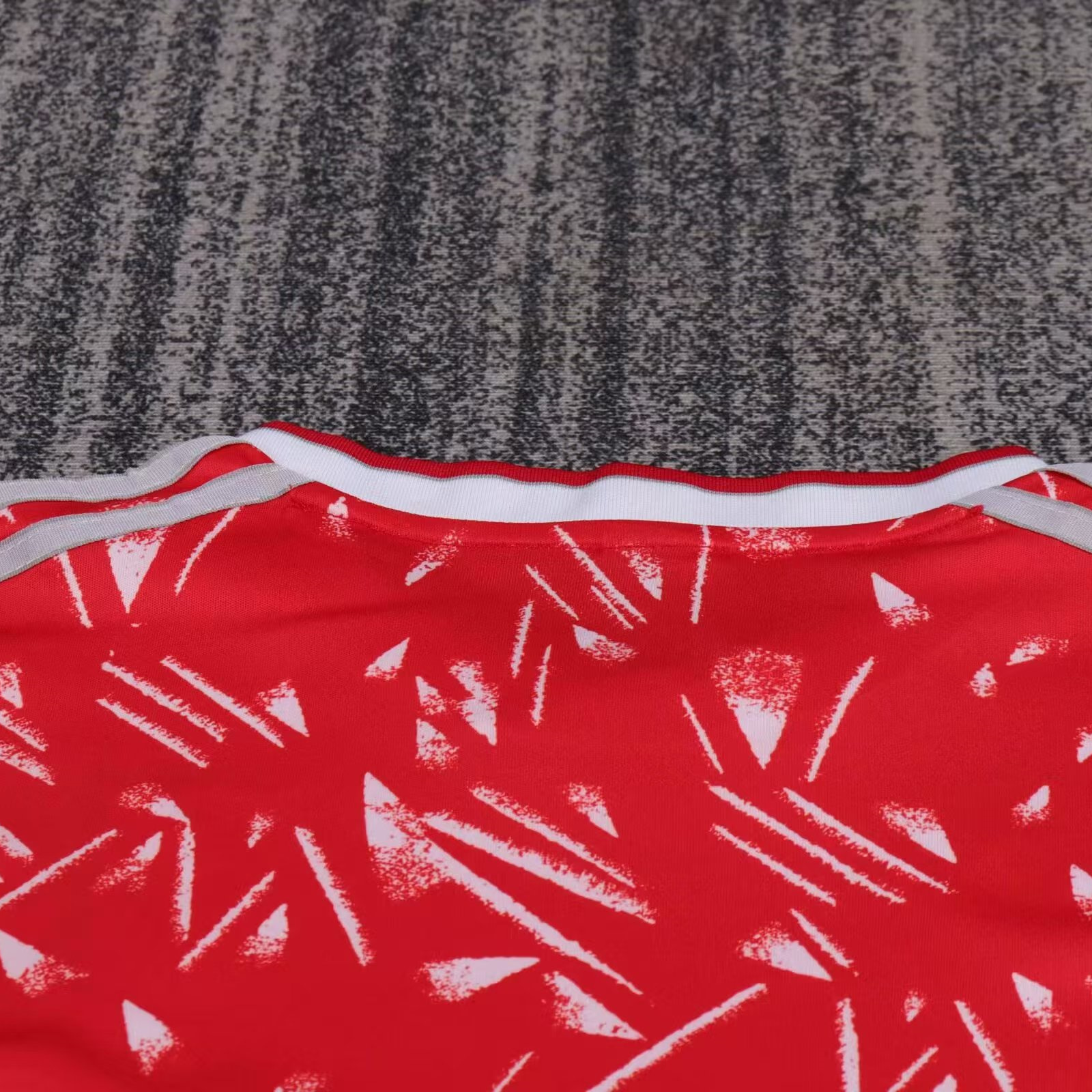 TKH-turbokithub-Retro Liver.pool 1989-91 Home Kids Kit