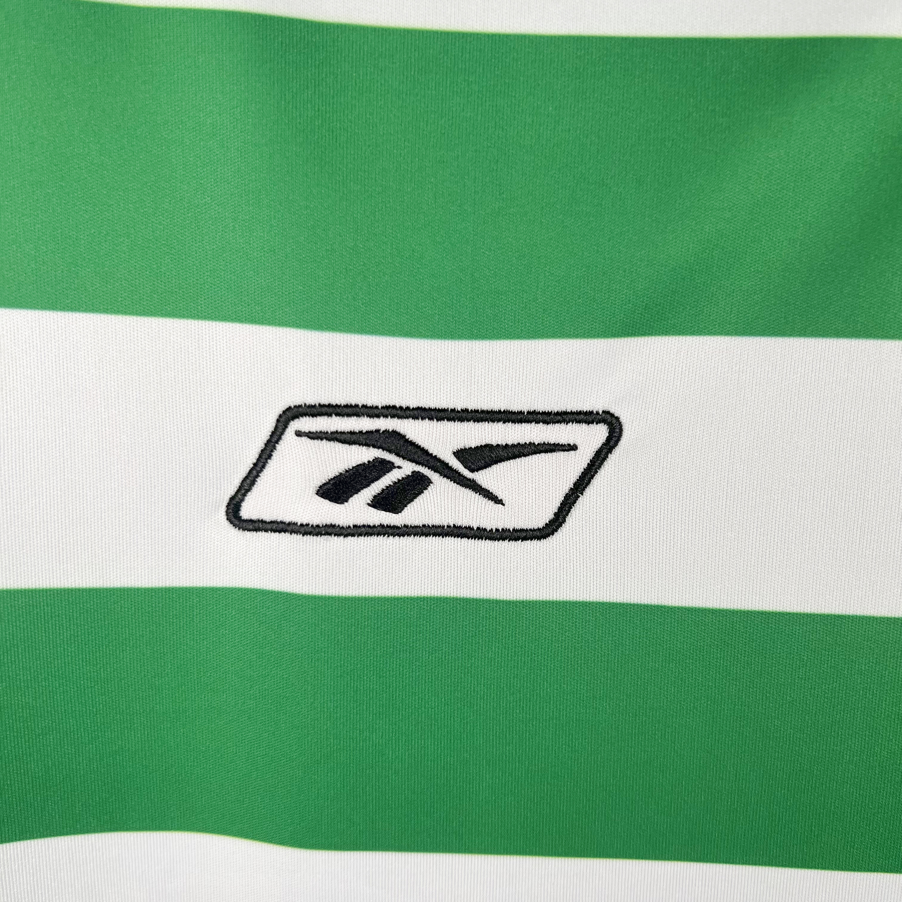 TKH-turbokithub-Retro Sporting CP 03-04 Home Stadium Jersey